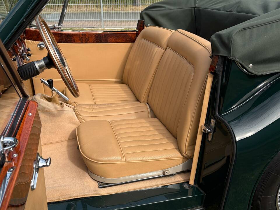 Immagine 13/24 di Jaguar XK 140 SE DHC (1955)