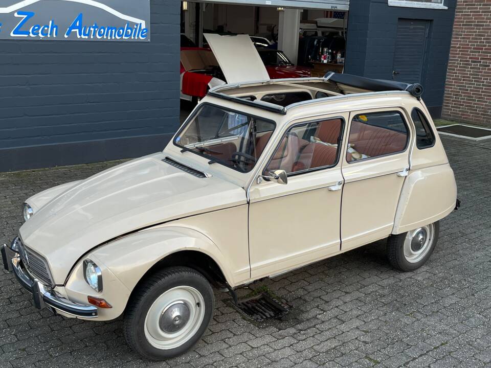 Bild 3/62 von Citroën Dyane (1975)