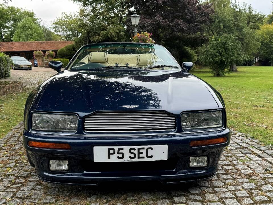 Bild 15/27 von Aston Martin V8 Volante (1997)