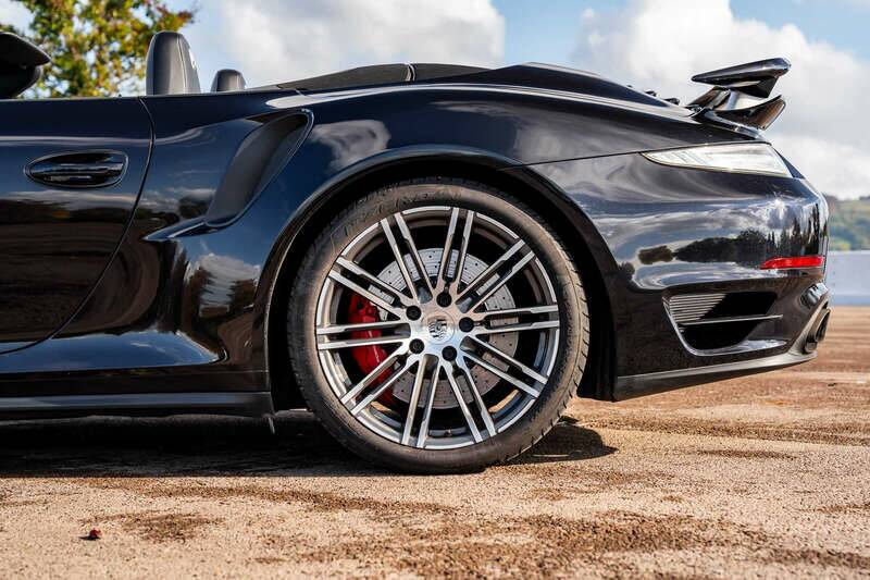 Immagine 12/50 di Porsche 911 Turbo (2015)