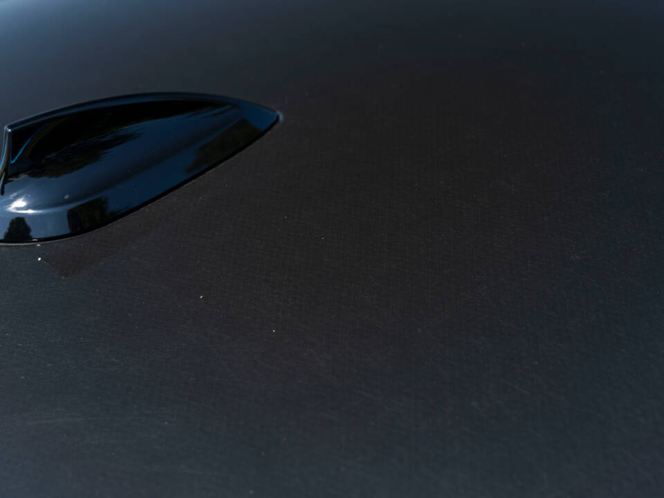 Image 13/33 of BMW i8 Coupé (2015)