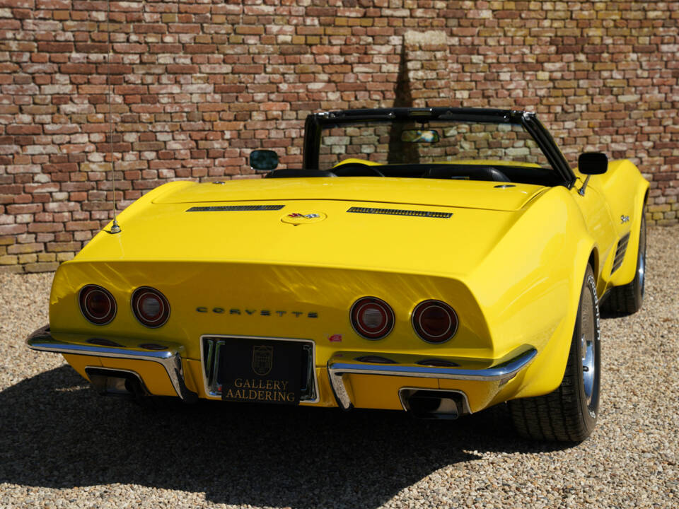 Image 25/50 of Chevrolet Corvette Stingray (1972)