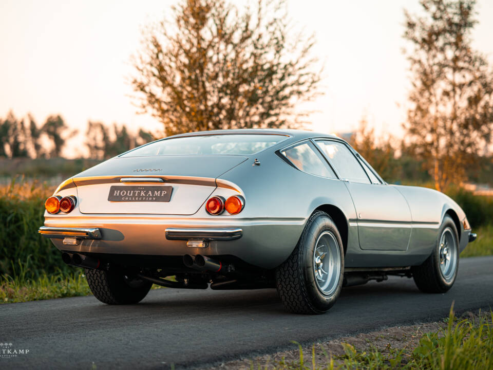 Bild 16/18 von Ferrari 365 GTB&#x2F;4 Daytona (1969)