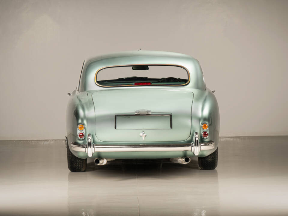 Immagine 8/30 di Aston Martin DB 4 Prototype (1957)