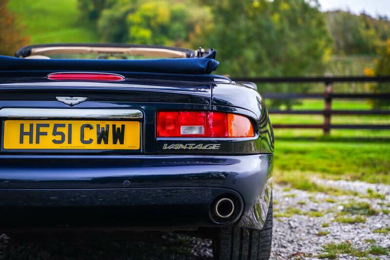 Bild 37/50 von Aston Martin DB 7 Vantage Volante (2002)