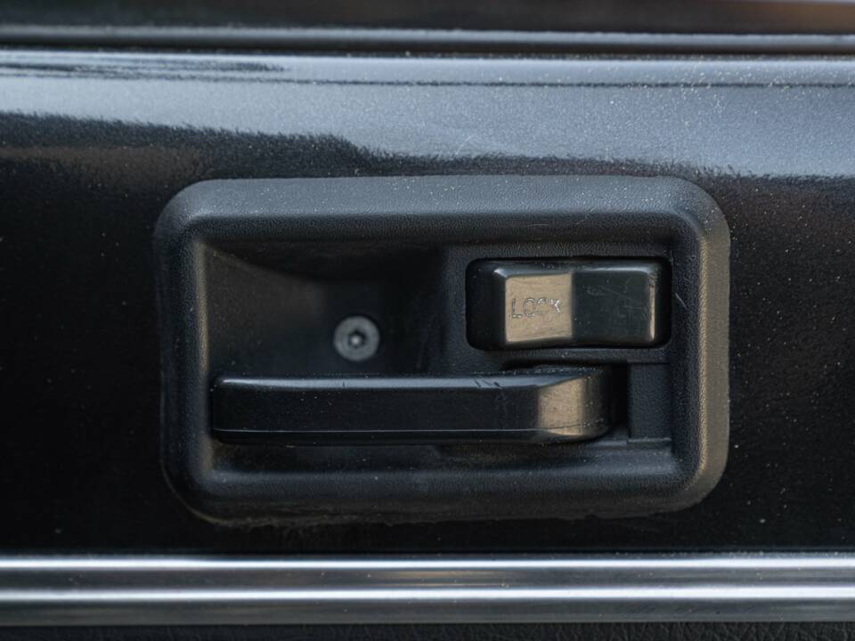 Image 36/50 of Jeep CJ-8 (1984)