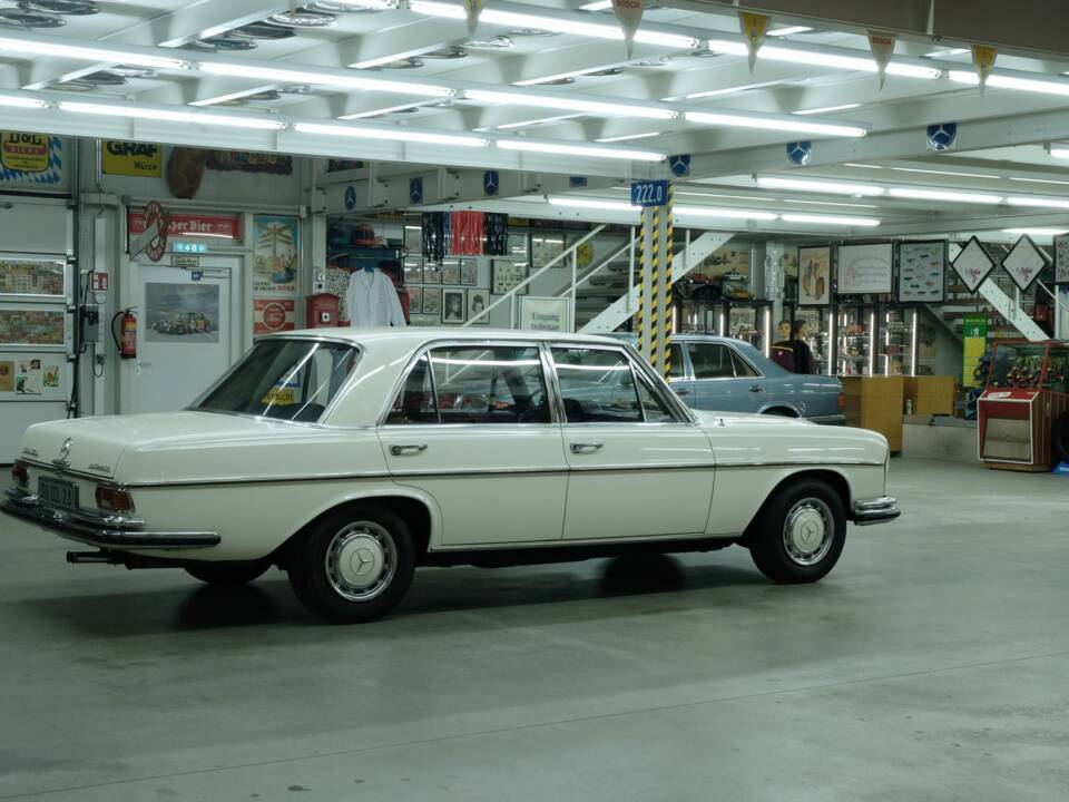 Afbeelding 13/70 van Mercedes-Benz 300 SEL (1968)