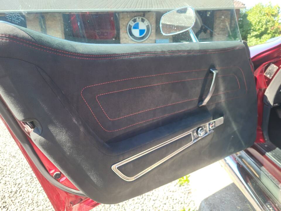 Bild 19/25 von Chevrolet Corvette Stingray (1975)