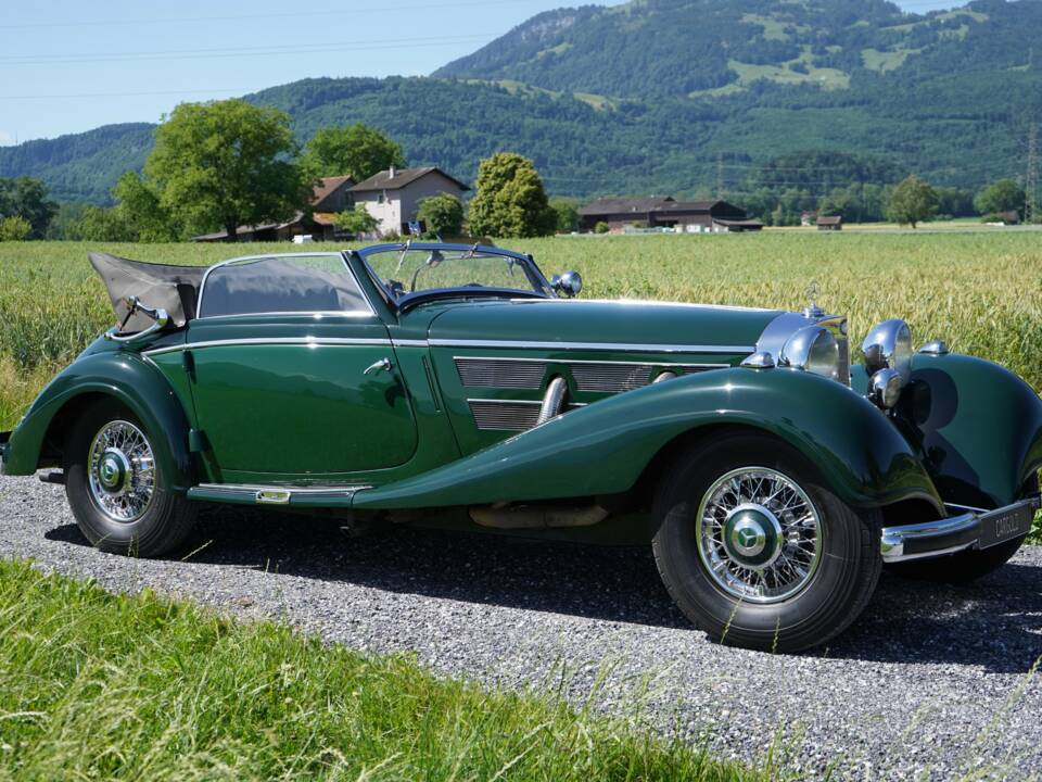 Bild 27/45 von Mercedes-Benz 540 K Cabriolet A (1937)