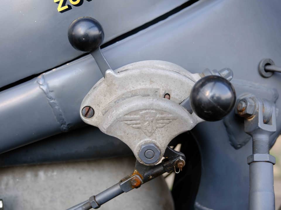 Image 12/92 of Zündapp KS 750 (1943)