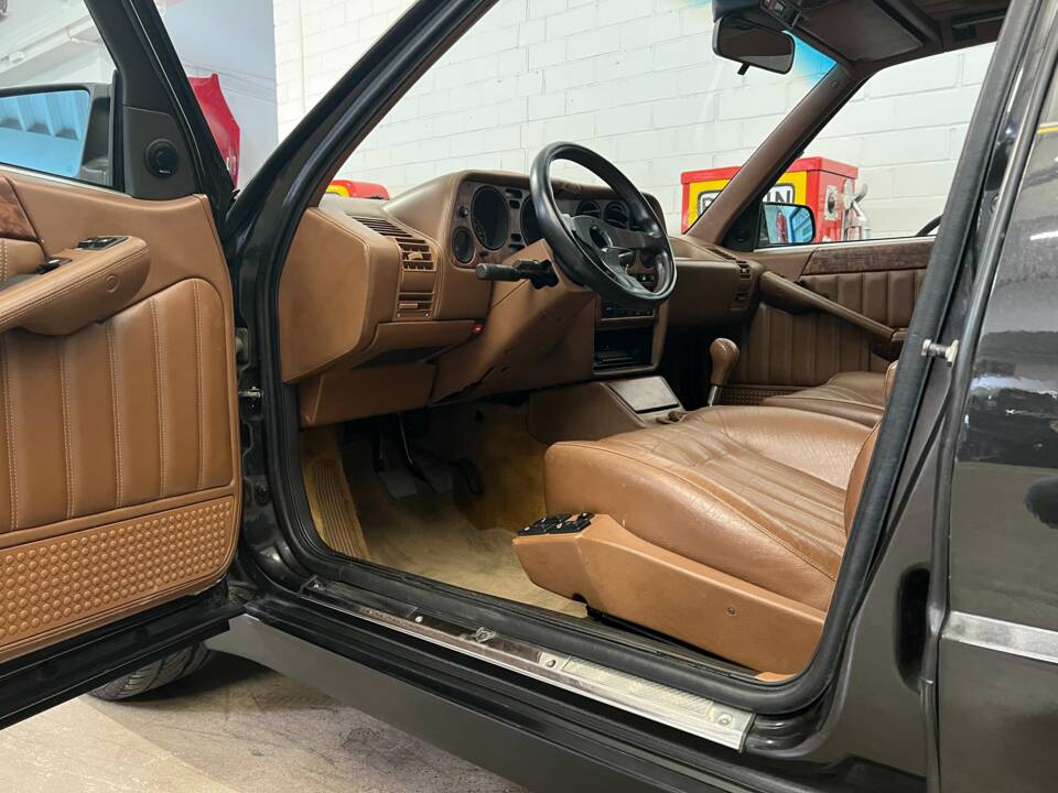 Bild 7/18 von Lancia Thema 8.32 (1988)