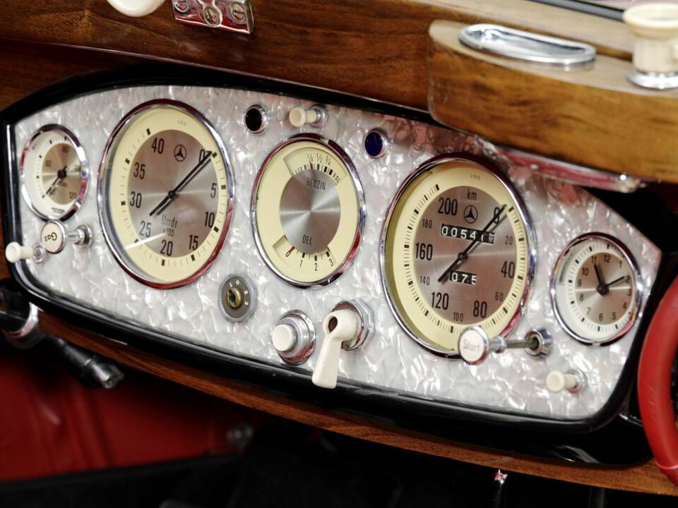 Imagen 17/28 de Mercedes-Benz 500 K Cabriolet A (1934)