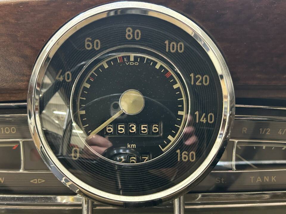 Afbeelding 16/37 van Mercedes-Benz 300 (1952)