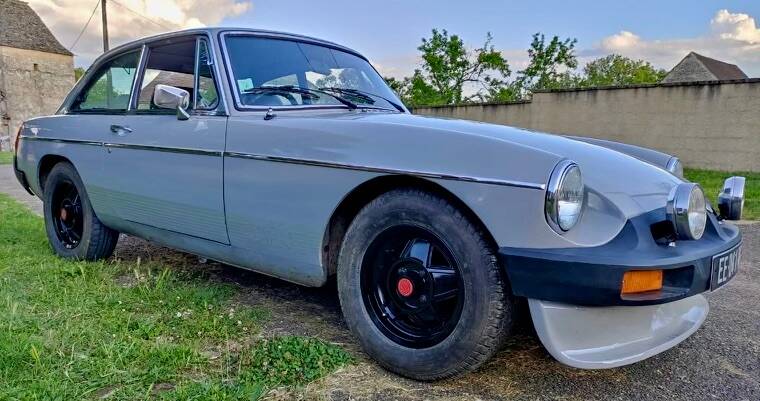 Bild 2/5 von MG MGB GT (1980)