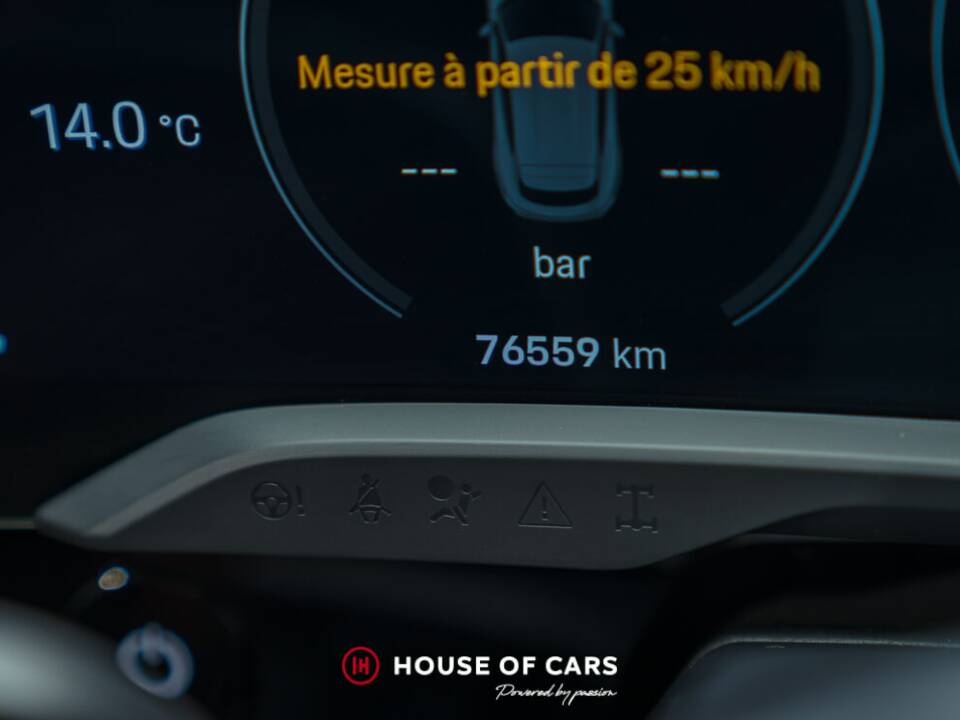 Image 22/23 de Porsche Taycan GTS Sport Turismo (2022)