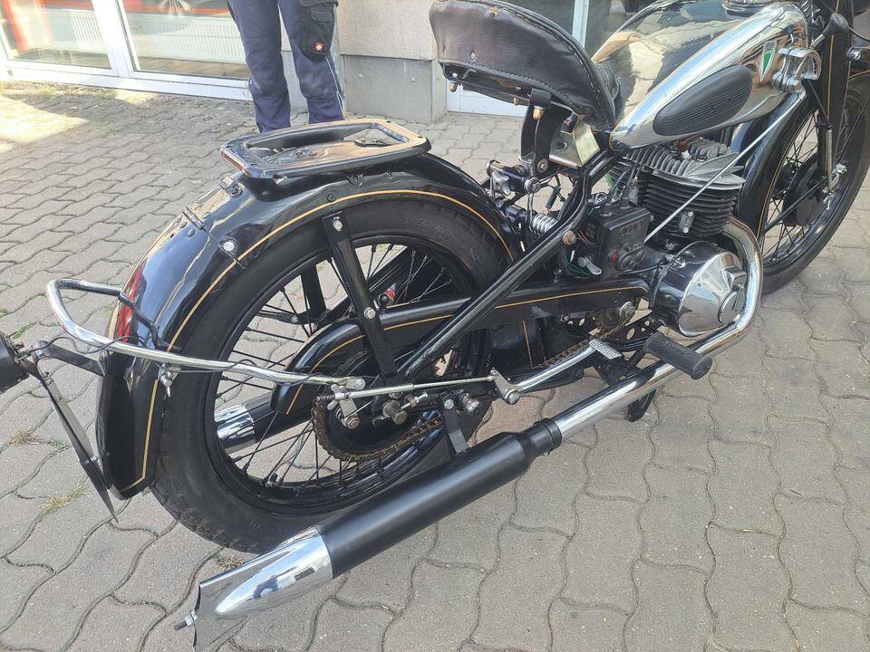 Immagine 13/19 di DKW SB 500 (1900)