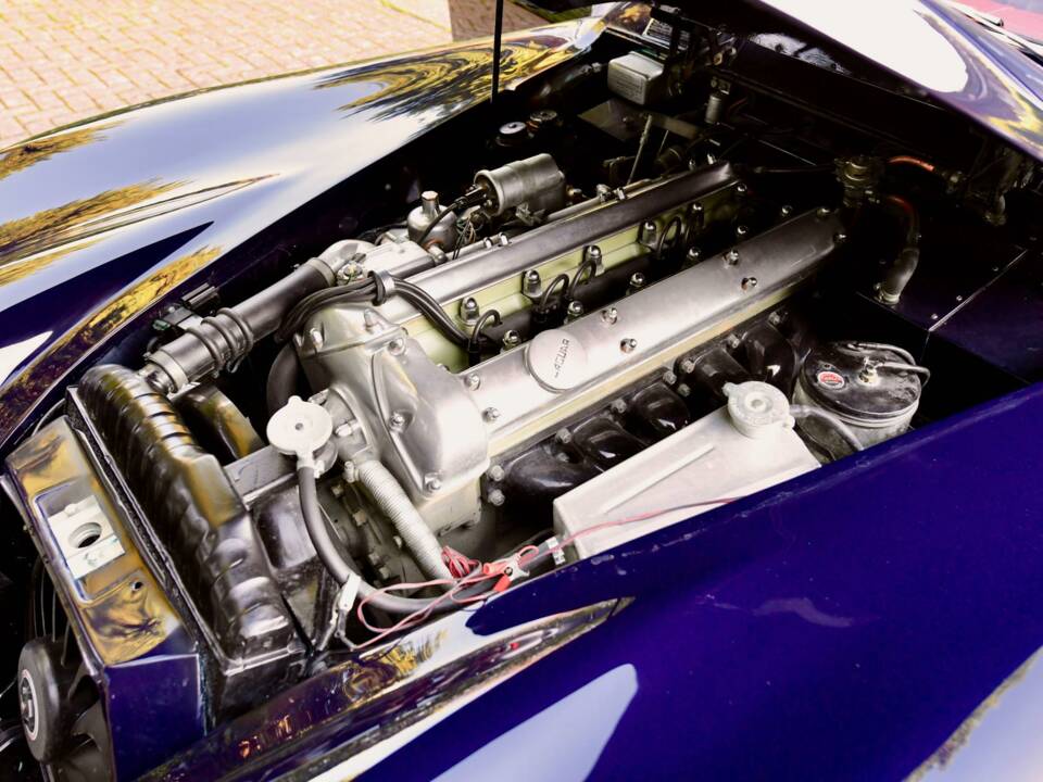 Image 20/50 of Jaguar XK 150 FHC (1959)