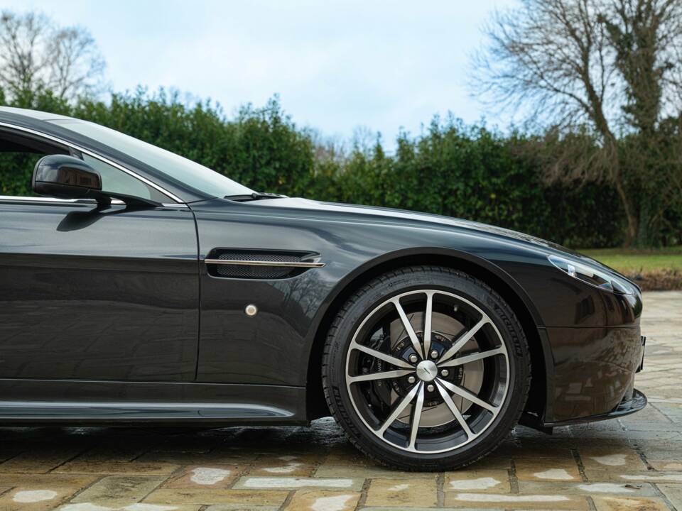 Bild 26/50 von Aston Martin V8 Vantage S (2013)