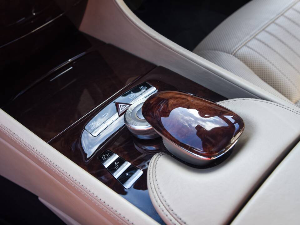 Bild 17/37 von Mercedes-Benz CL 600 (2007)