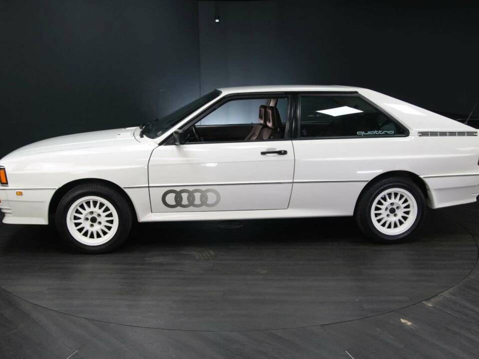 Afbeelding 8/49 van Audi quattro (1982)