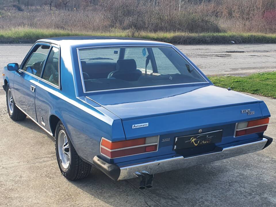 Bild 5/43 von FIAT 130 / 3200 (1975)