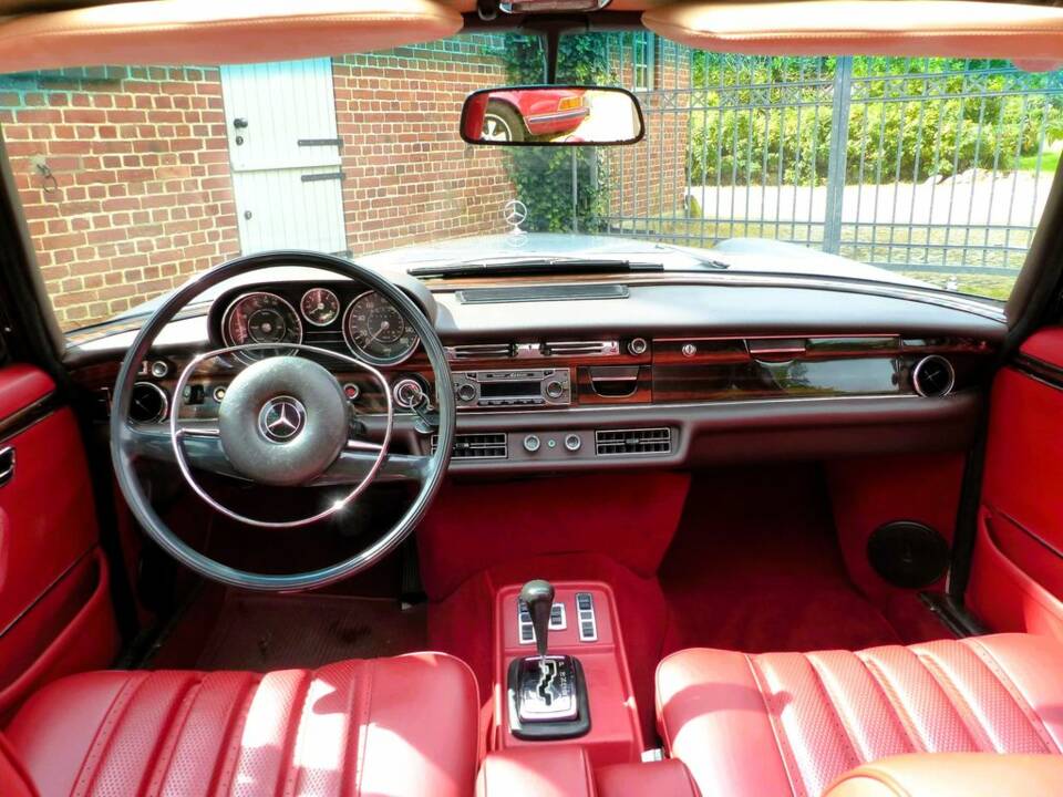 Mercedes-Benz 300 SEL 6.3 silbergrau metallic (W 109) 1971