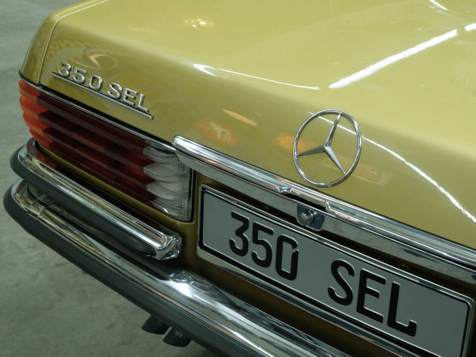 Image 64/76 of Mercedes-Benz 350 SEL (1977)