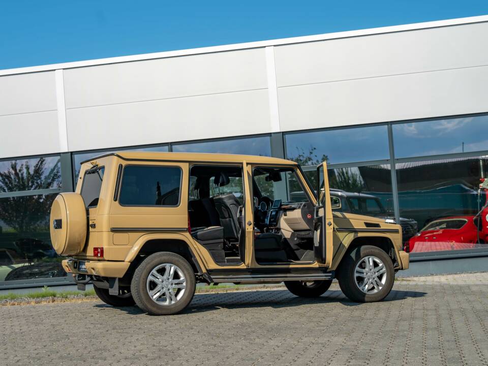 Image 33/33 of Mercedes-Benz G 500 (LWB) (2017)