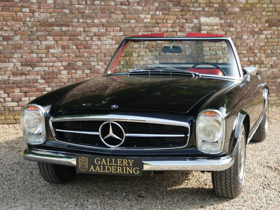 Image 39/50 de Mercedes-Benz 280 SL (1969)
