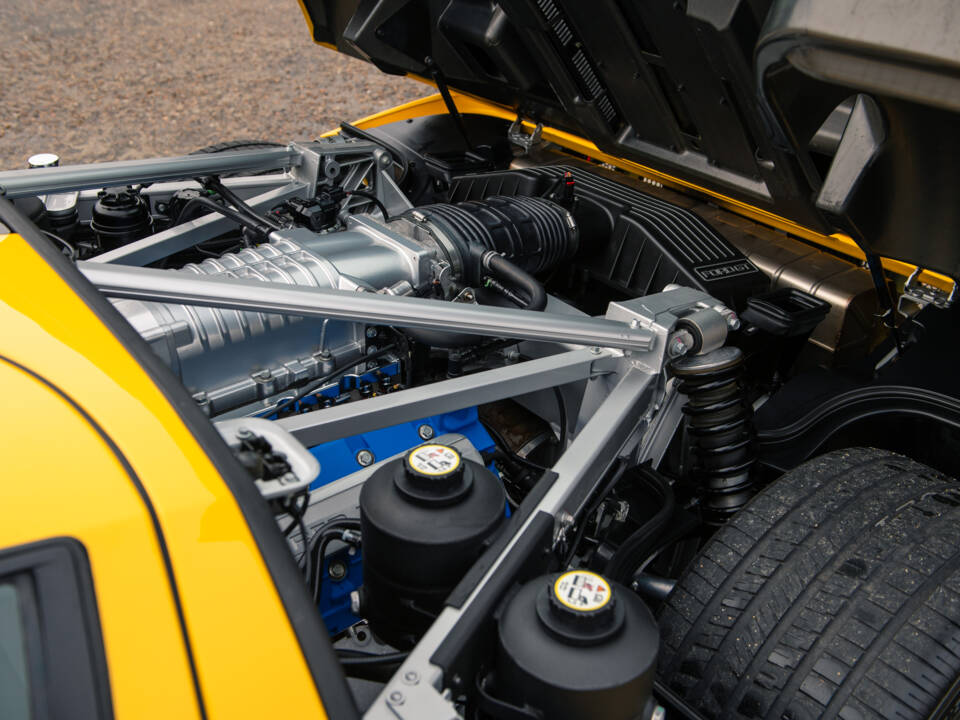 Bild 27/30 von Ford GT (2005)