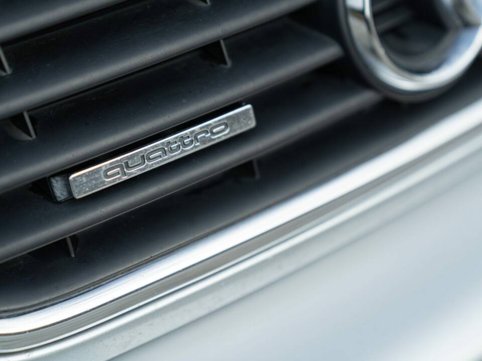 Bild 12/50 von Audi A6 Avant 2.0 quattro (1995)