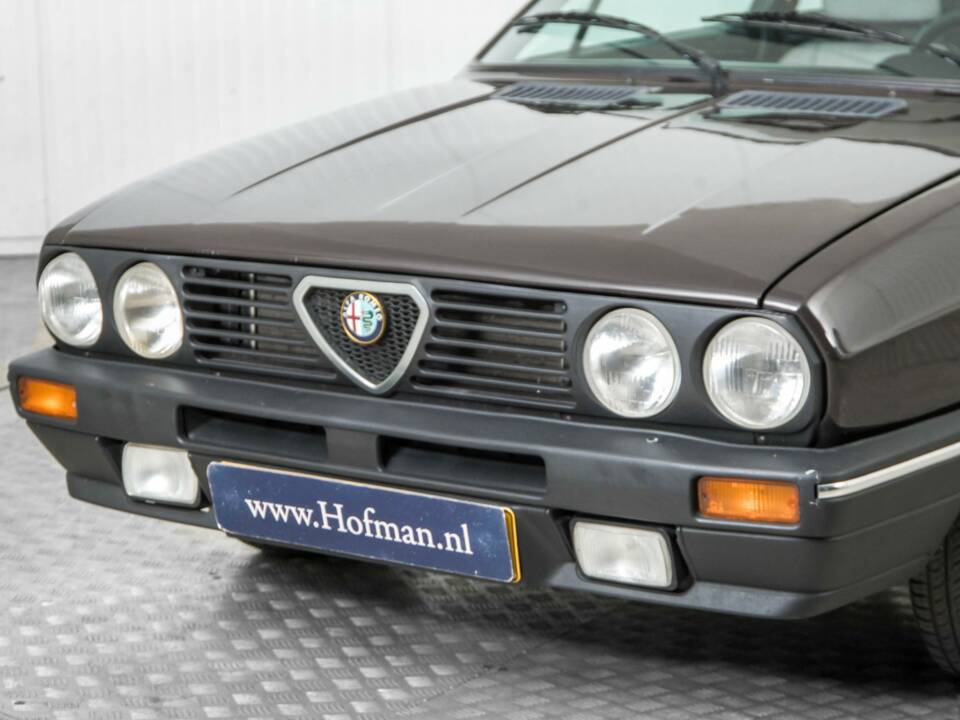 Image 19/50 of Alfa Romeo Alfasud 1.3 Sprint (1984)