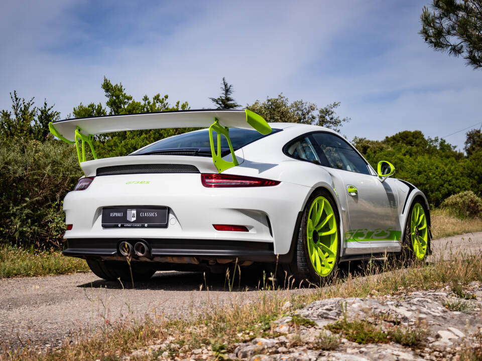 Image 46/50 of Porsche 911 GT3 RS (2016)