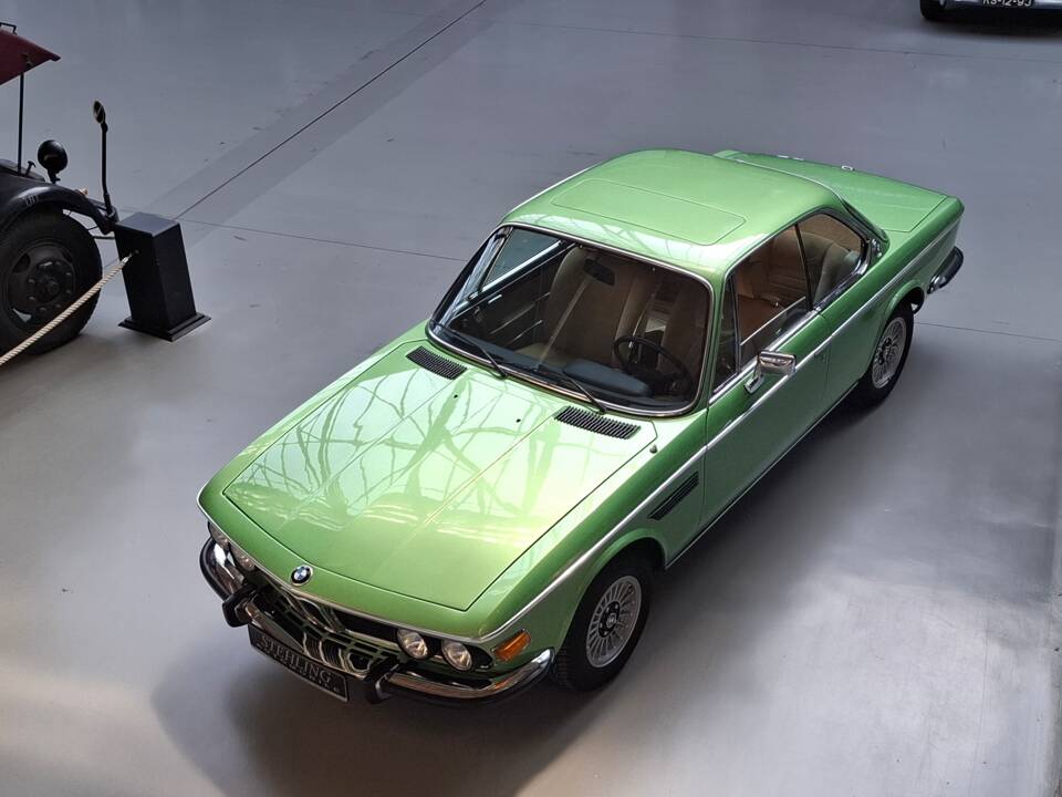 Image 1/43 of BMW 2,5 CS (1975)