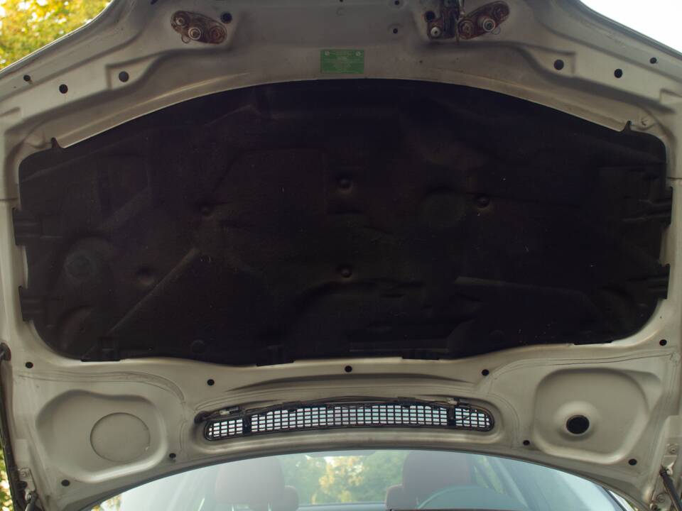 Afbeelding 50/58 van BMW 330i (2002)