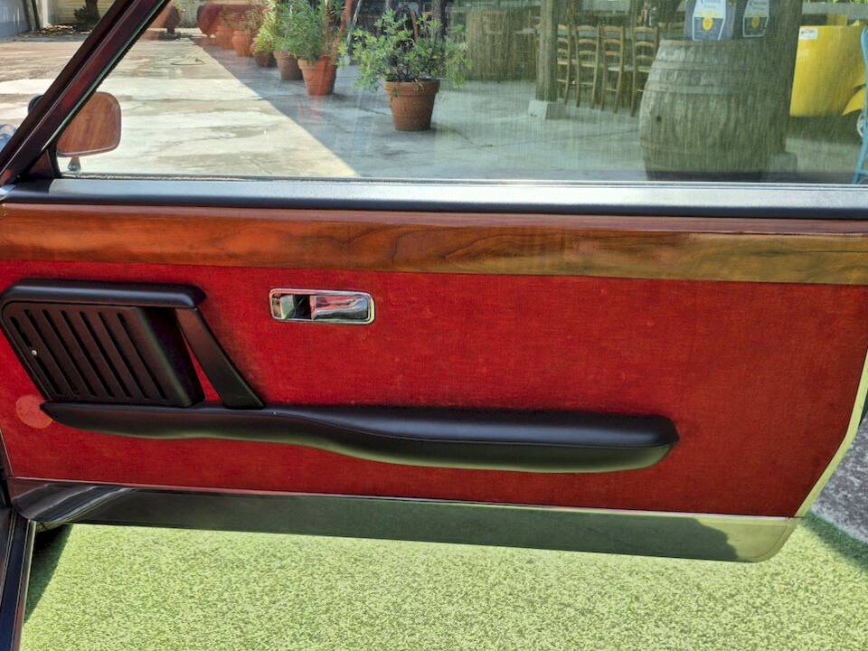 Afbeelding 42/62 van FIAT 130 Coupé (1972)