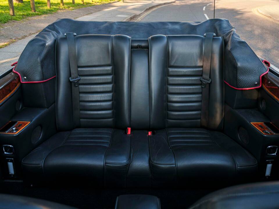 Bild 26/26 von Bentley Continental (1992)