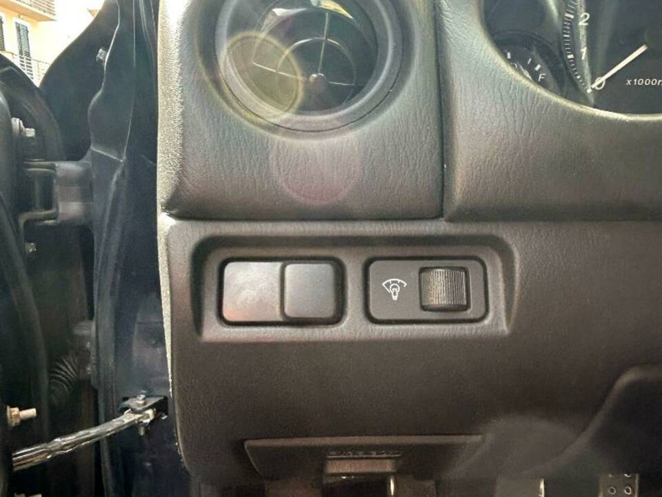 Bild 5/10 von Mazda MX-5 1.6 (1999)