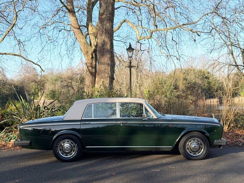 Immagine 21/50 di Rolls-Royce Silver Shadow II (1979)