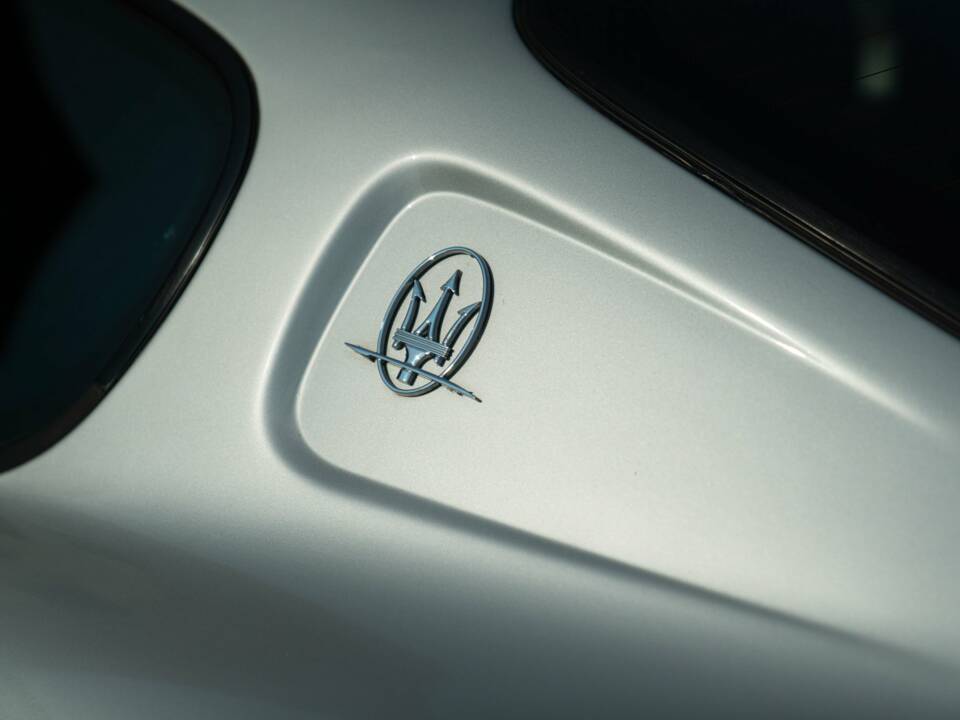 Image 18/50 of Maserati 3200 GT (2000)