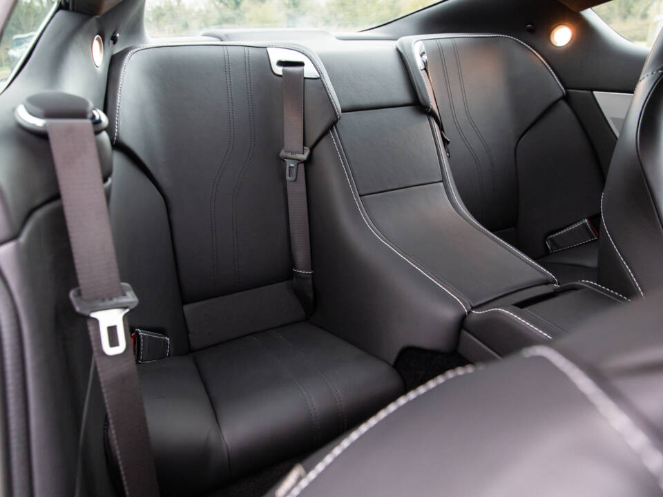 Immagine 44/98 di Aston Martin DBS (2010)