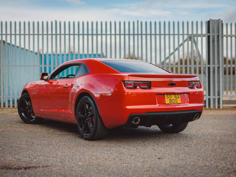 Imagen 3/7 de Chevrolet Camaro ZL1 (2013)