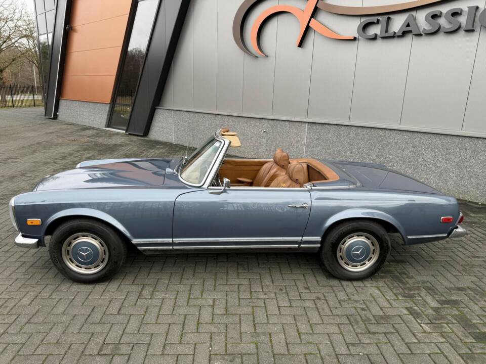 Immagine 3/50 di Mercedes-Benz 280 SL (1969)