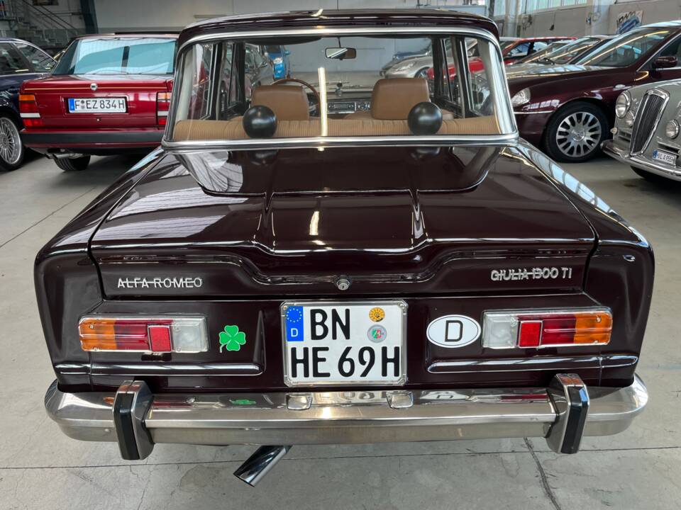 Bild 30/48 von Alfa Romeo Giulia 1300 TI (1969)
