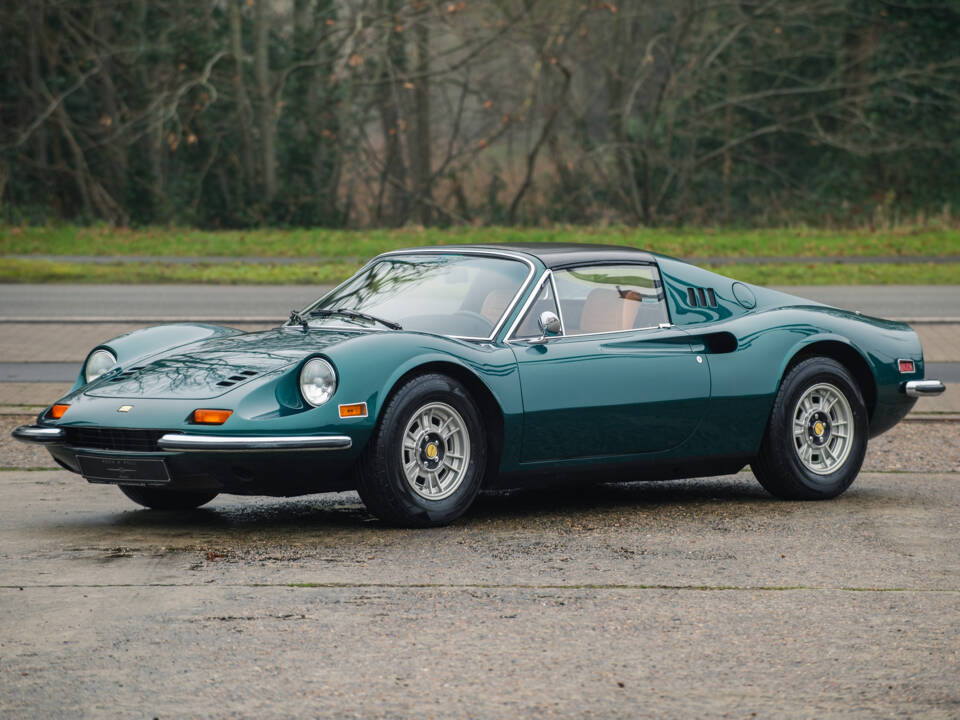 Bild 43/52 von Ferrari Dino 246 GTS (1974)