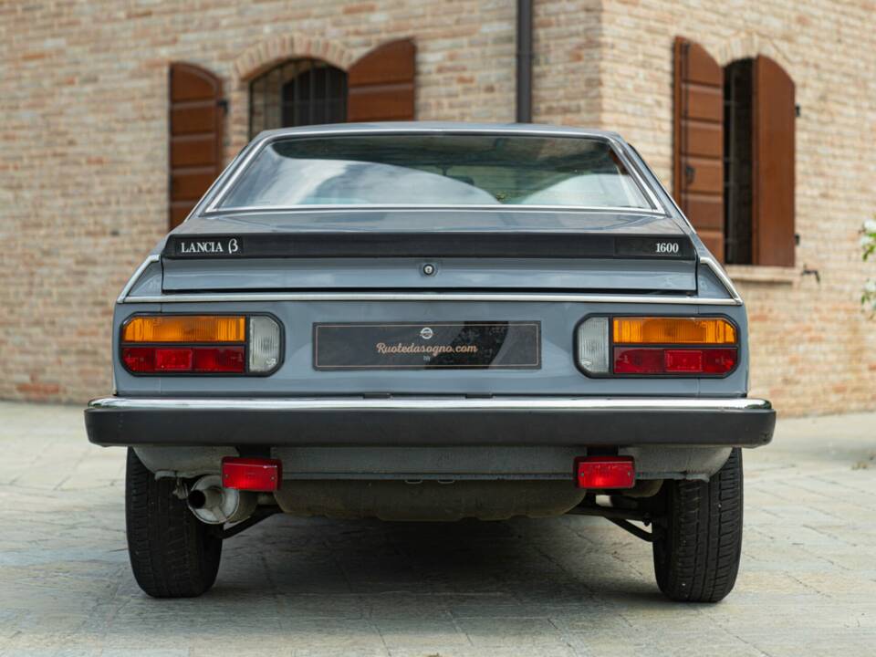 Obraz 8/48 pojazdu Lancia Beta Coupe 1600 (1978)