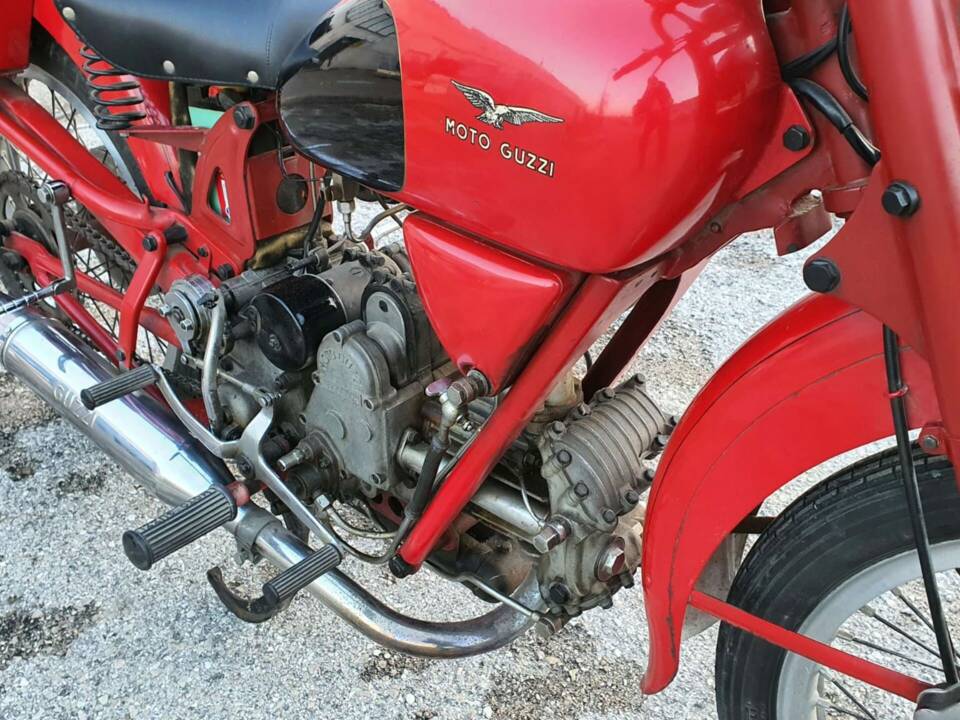 Image 5/12 of Moto Guzzi DUMMY (1952)