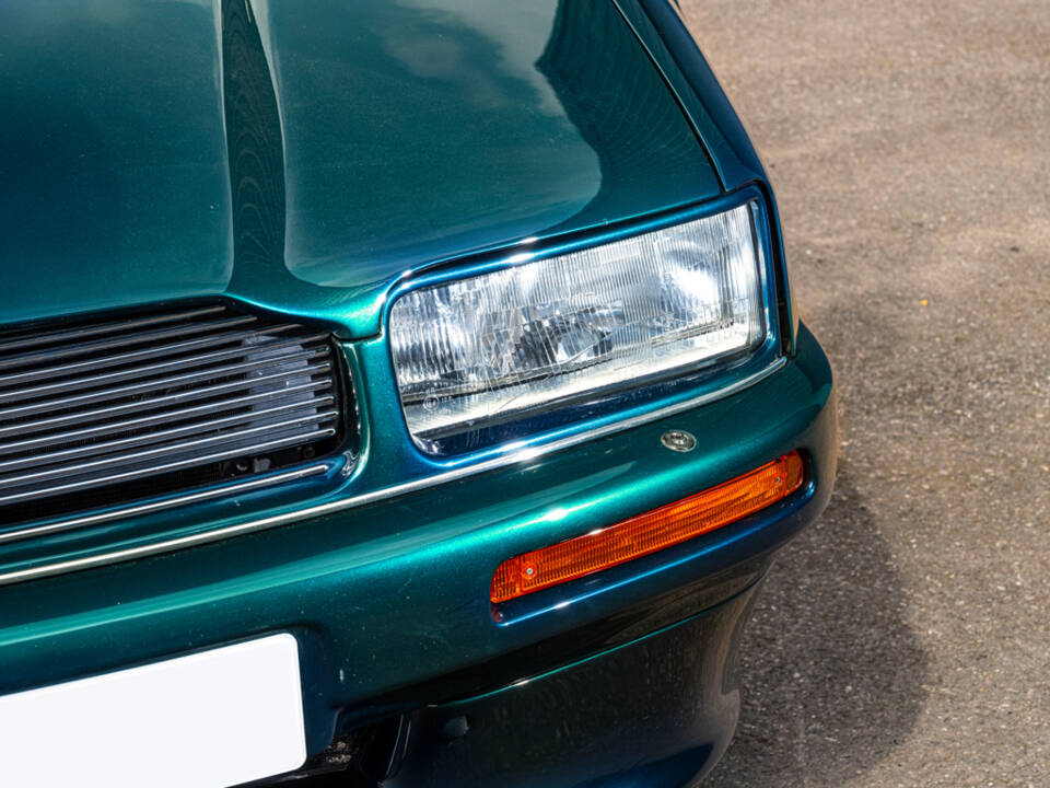 Bild 23/31 von Aston Martin Virage Volante (1995)
