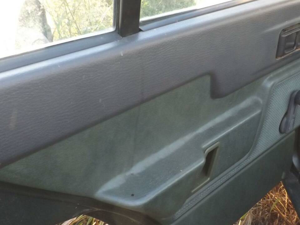 Immagine 29/50 di Volvo 360 GLE (1986)