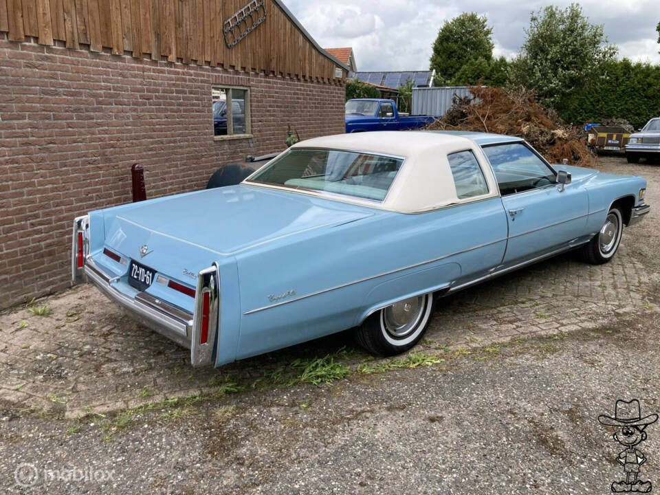 Afbeelding 23/24 van Cadillac Coupe DeVille (1975)